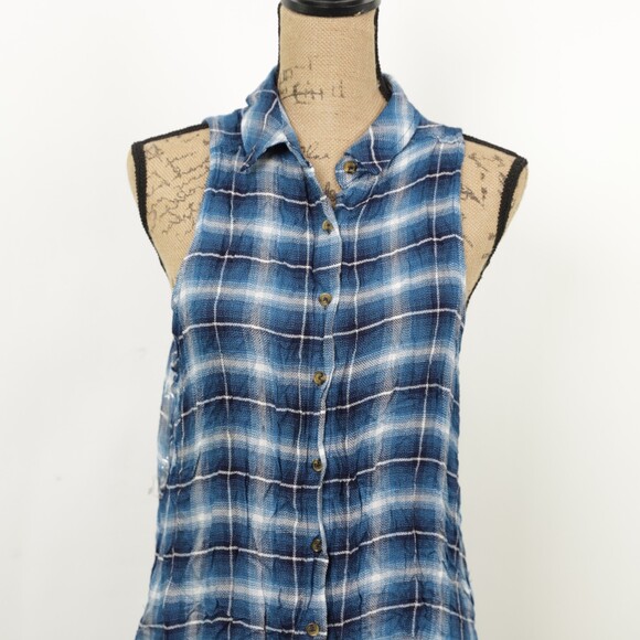 NWT UK2LA Sleeveless Boho Button Down Plaid Shirt size M - Picture 2 of 12
